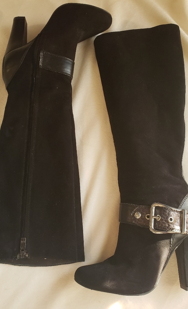 BCBG black boots